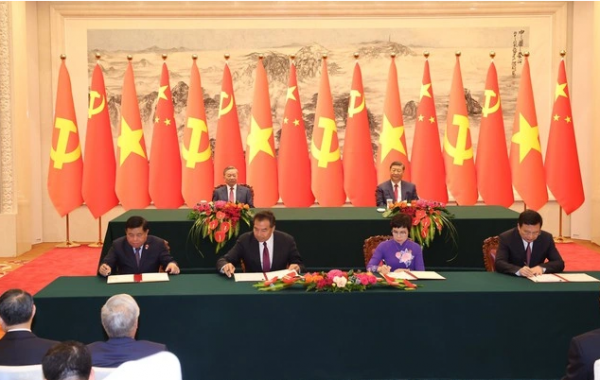 Phát huy truyền thống hữu nghị Việt Nam - Trung Quốc, nâng tầm kết nối chiến lược trong giai đoạn phát triển mới -0