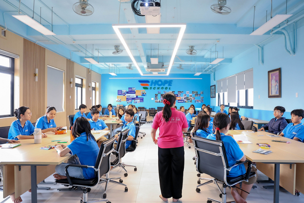 Quỹ Vì Tầm Vóc Việt đồng hành cùng Trường Hy Vọng triển khai các hoạt động bảo vệ trẻ em -0