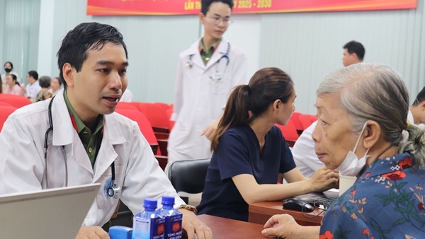 Bệnh viện 30-4 khám bệnh và tầm soát bệnh lý miễn phí cho người dân