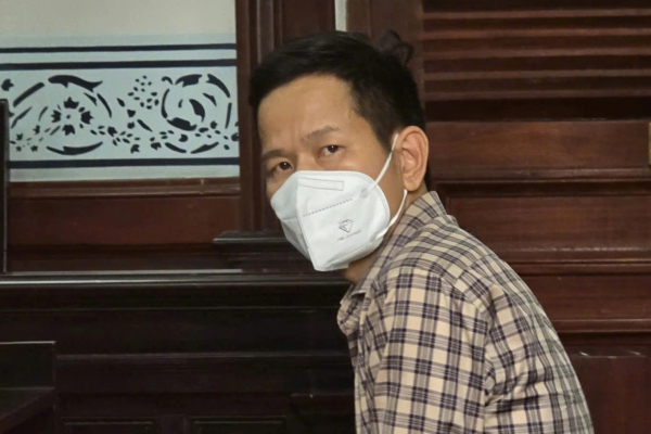 Làm lộ công văn phục vụ điều tra, cựu Giám đốc ngân hàng lãnh án -0