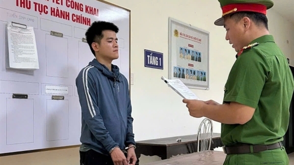 Sổ đỏ giả biến thành món hàng chợ đen