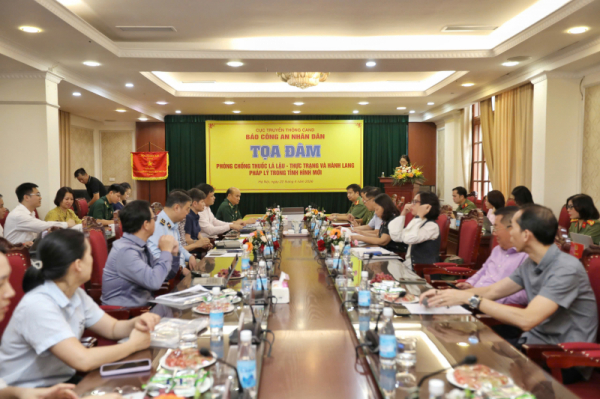 Ngăn chặn thuốc lá lậu - cần biện pháp từ gốc rễ -0