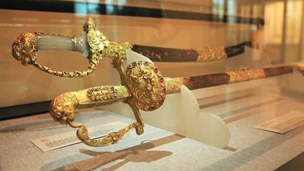 Thanh kiếm quyền lực