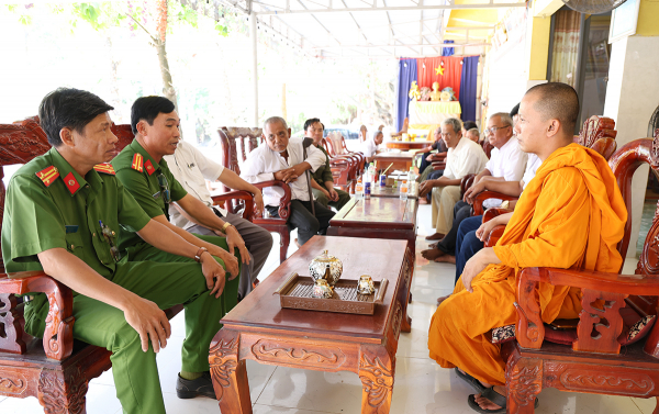 Phát huy vai trò chức sắc tôn giáo trong thực hiện “xã không ma tuý” ở tỉnh An Giang -0