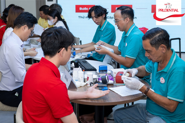 Không chỉ bảo vệ tương lai tài chính, Prudential Việt Nam còn đầu tư cho tương lai thế hệ trẻ -0