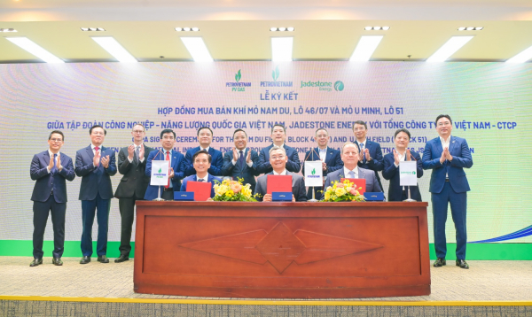 Petrovietnam nỗ lực đảm bảo chuỗi cung ứng, ổn định nguồn cung xăng dầu -1