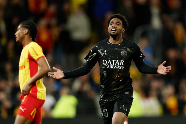 PSG vô địch Ligue 1 lần thứ 14 trong lịch sử -0
