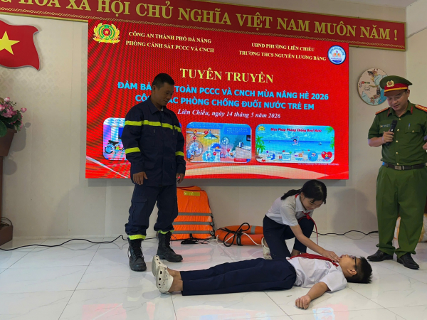 Cảnh sát PCCC và CNCH Đà Nẵng: 