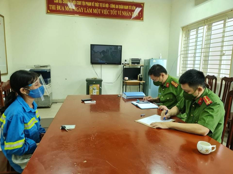 Công an quận Nam Từ Liêm công bố nhận dạng nhóm cướp xe của nữ nhân viên môi trường -0