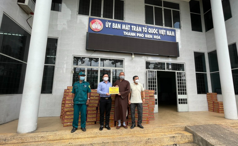 Các cơ sở tôn giáo tích cực tham gia phòng, chống dịch COVID-19 -0