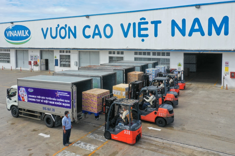 Vinamilk đẩy mạnh hành trình tiếp sức tuyến đầu chống dịch tại 50 bệnh viện -0