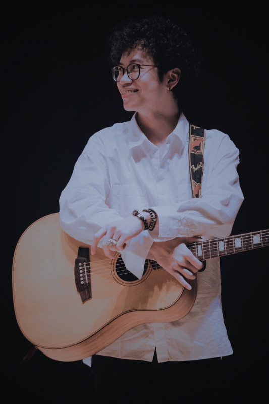 Nhạc sĩ Phạm Hải Âu: 