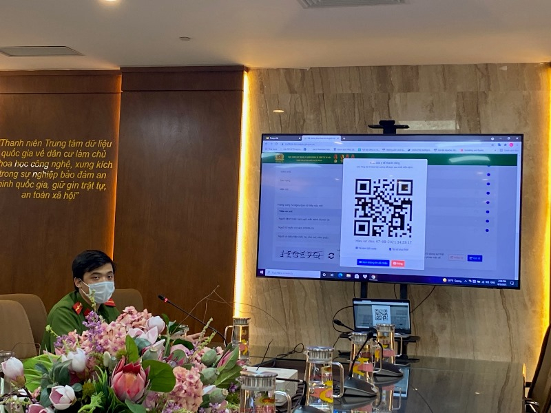 Truy vết F0, giảm ùn tắc chốt kiểm dịch từ kê khai COVID-19 -0