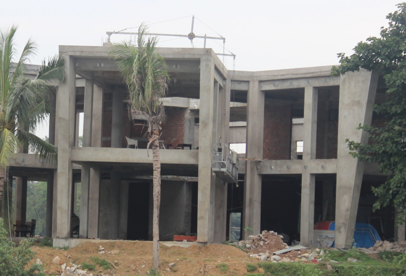 Đề xuất thu hồi đất cấp cho dự án xây sai phép bên sông Hương -0