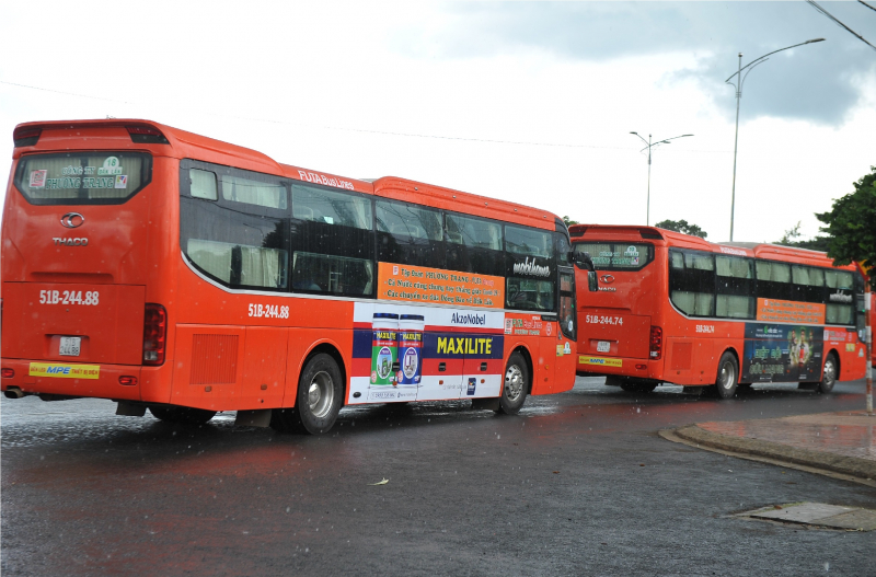 Chuyến xe đầu tiên lên đường đón công dân Đắk Lắk từ TP Hồ Chí Minh về quê -0