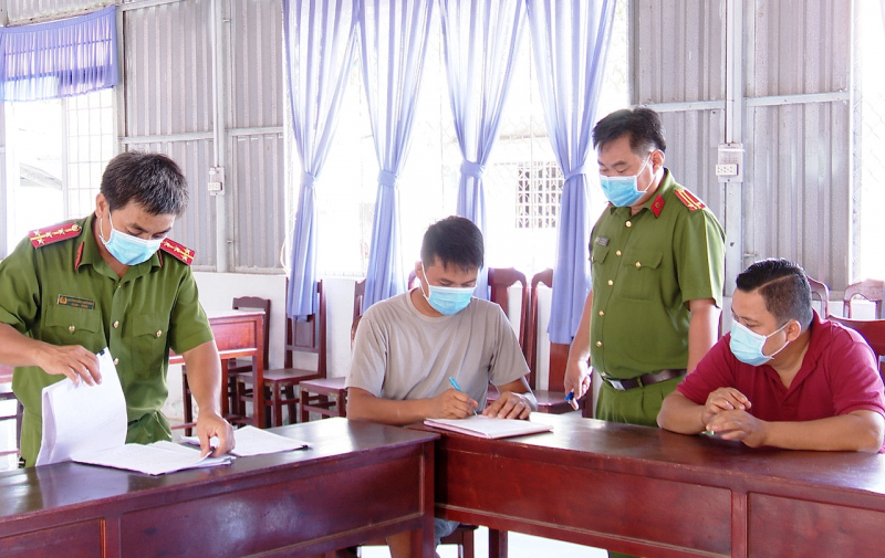 Mời bạn đến ăn hủ tiếu, chủ nhà bị đề nghị phạt 20 triệu đồng -0