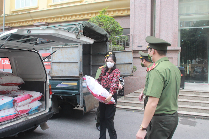 Khởi động chiến dịch Chung tay cùng cộng đồng vượt qua dịch bệnh COVID-19 -0