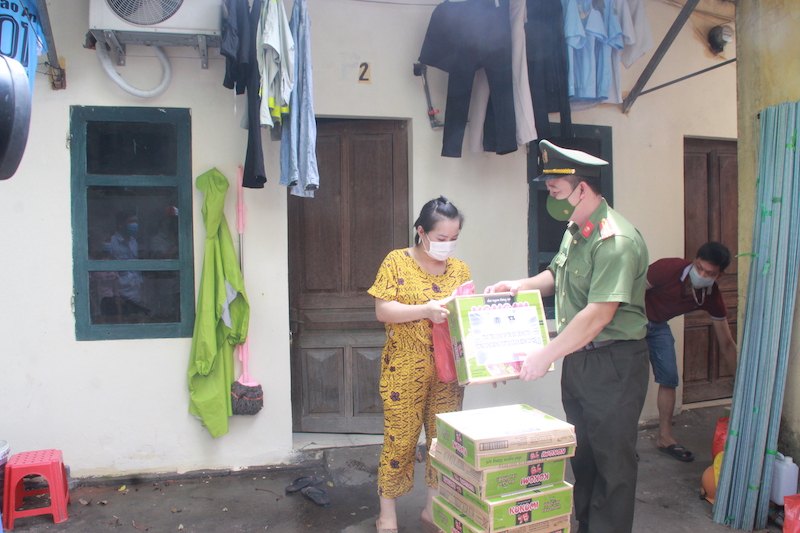 Khởi động chiến dịch Chung tay cùng cộng đồng vượt qua dịch bệnh COVID-19 -2