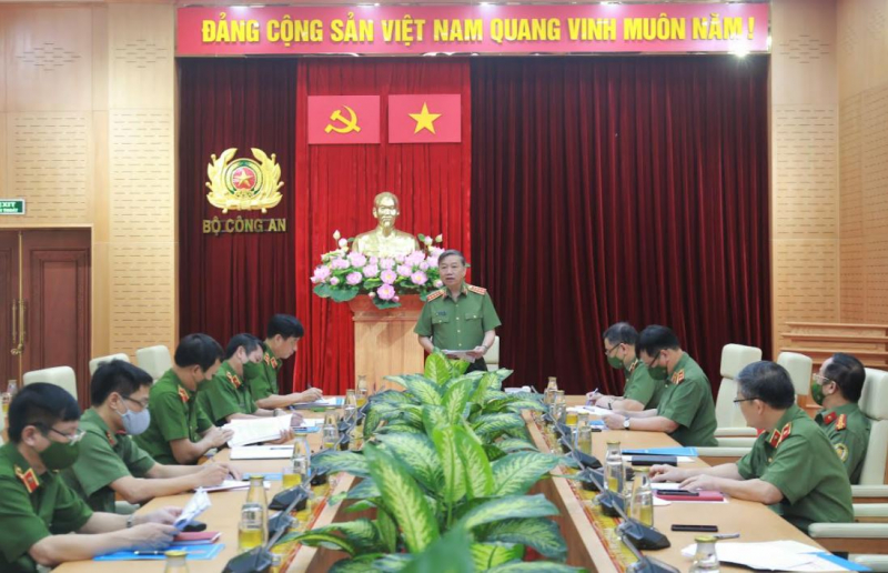 Police forces urged to expand cooperation with Laos in fighting drug crimes -0