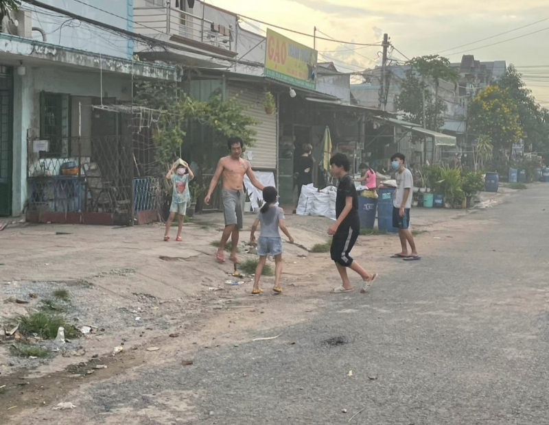 Bí thư và Chủ tịch UBND phường bị tạm chỉ công tác vì lơ là phòng chống dịch -1