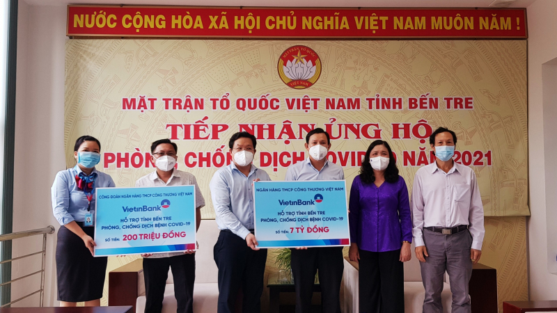 VietinBank hỗ trợ tỉnh Bến Tre 7,2 tỷ đồng phòng, chống dịch COVID-19 -0