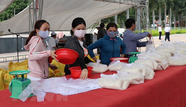 Cấp phát hơn 130.100 tấn gạo hỗ trợ người dân 24 tỉnh thành giãn cách -0