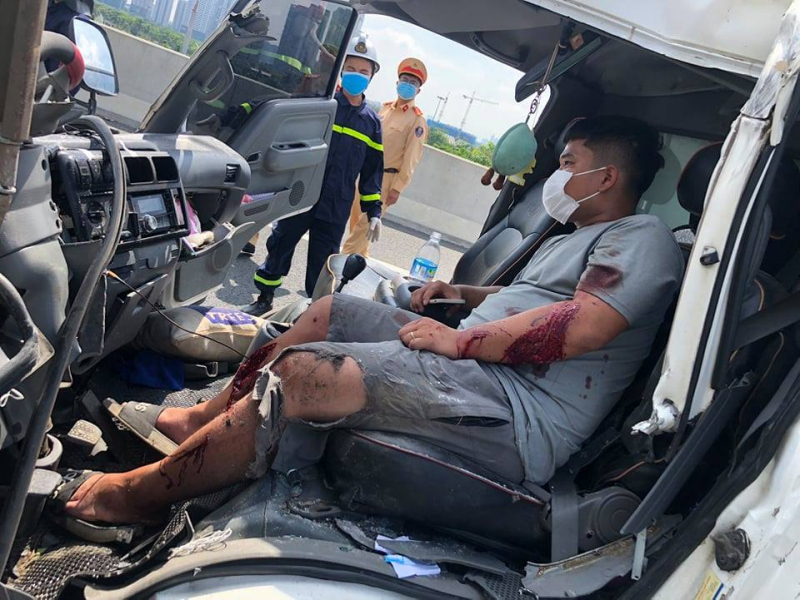 235749072_133350698917313_6727793640844547250_n.jpg -0