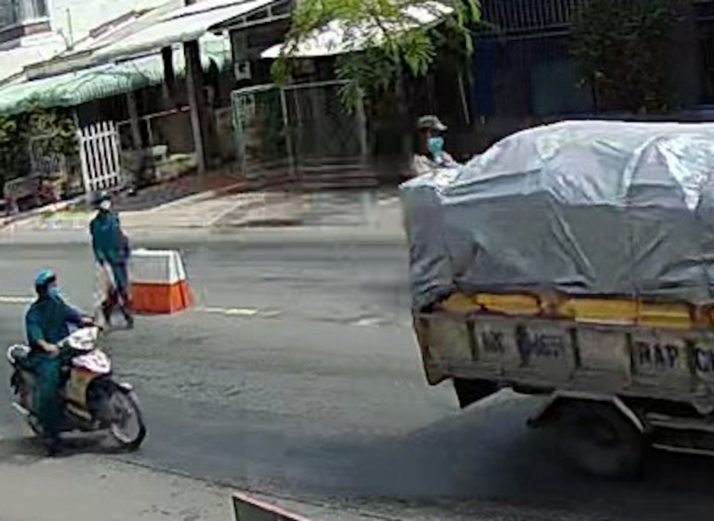 Bắt đối tượng truy nã nhiễm HIV thời kỳ cuối, nghi nhiễm COVID-19 -0