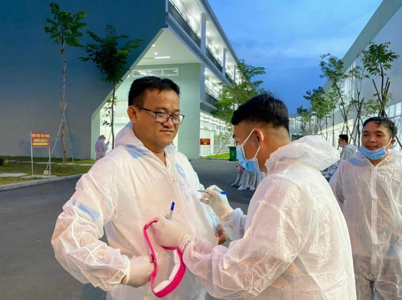 Health official in Binh Duong dismissed for neglecting COVID-19 prevention and control  -0