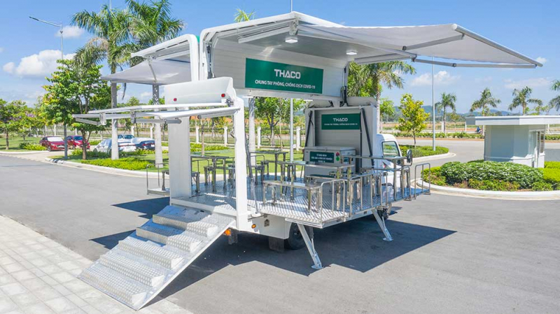 THACO tài trợ 30 xe cứu thương, 25 xe tiêm chủng cho TP Hồ Chí Minh -0