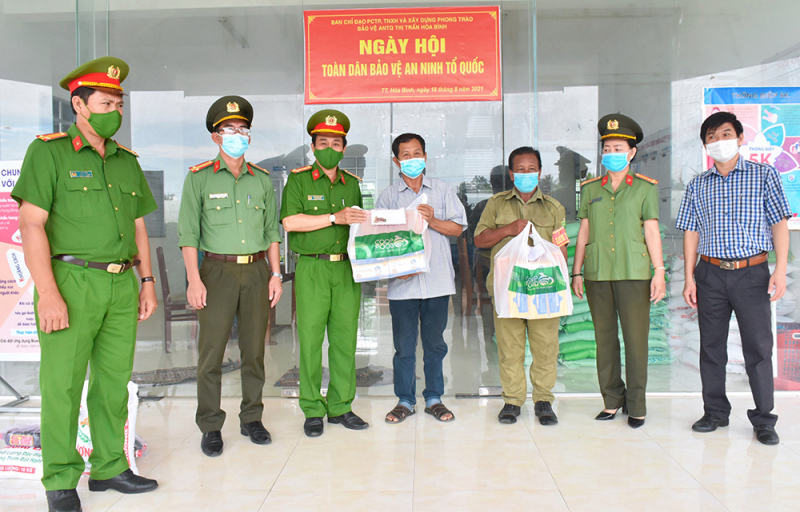 “Những cánh tay nối dài” bảo vệ an ninh Tổ quốc -0