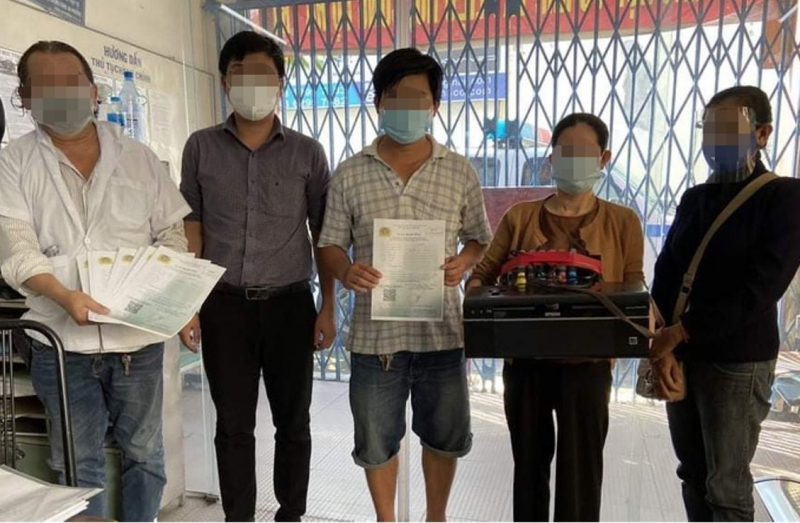 Lên mạng tải giấy đi đường rồi in màu chia cho nhiều người sử dụng -0