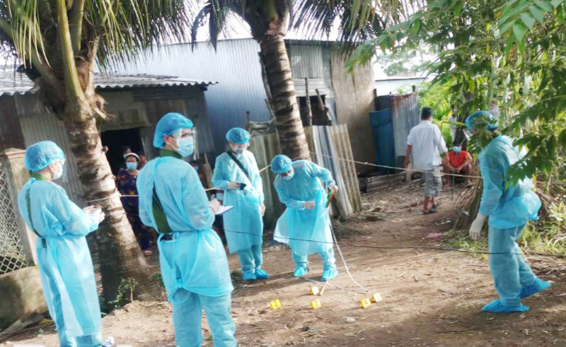 Tìm em giải quyết mâu thuẫn... lại đâm chết hàng xóm  -0