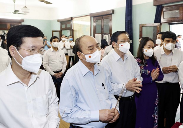 Chủ tịch nước dâng hương tưởng niệm Chủ tịch Hồ Chí Minh -0