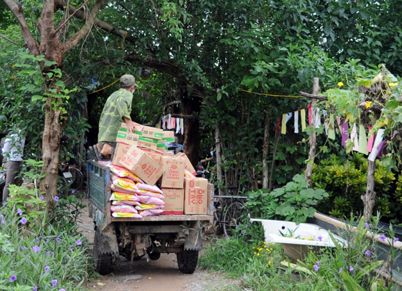 Báo CAND: Sẻ chia với bà con đang vật lộn với khó khăn trong đại dịch -1