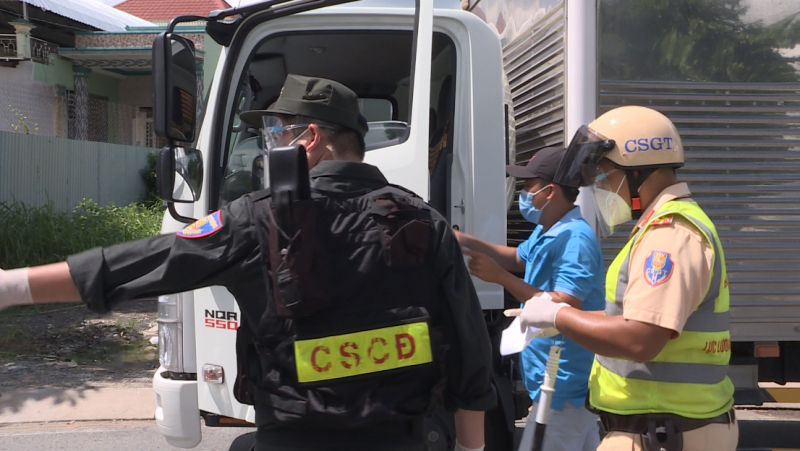 Huy động tối đa lực lượng CSCĐ giữ vững ANTT địa bàn giáp ranh TP Hồ Chí Minh -0