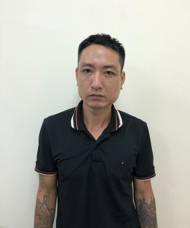 Vừa ra tù tiếp tục cướp giật điện thoại để có tiền chơi ma túy -0