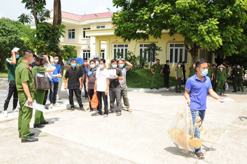 Lễ đặc xá cho các phạm nhân tại Trại giam Suối Hai -0