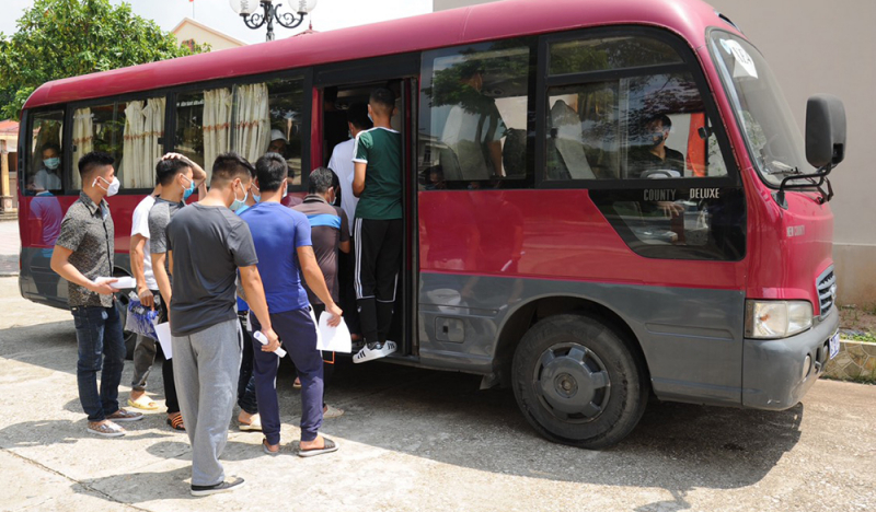 Lễ đặc xá cho các phạm nhân tại Trại giam Suối Hai -1