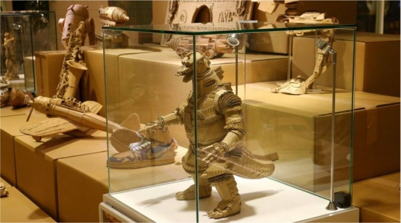 Độc đáo những tác phẩm nghệ thuật từ bìa cứng của nghệ sĩ Nhật Bản -0