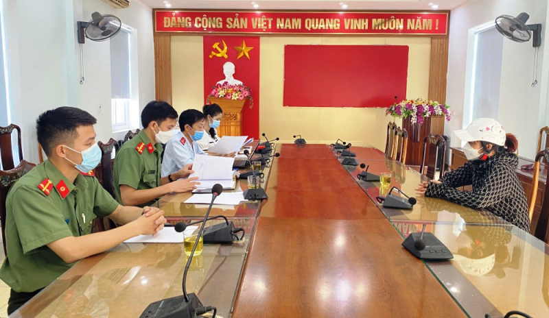 Phạt gần 53 triệu đồng chủ tài khoản Facebook, Zalo vu khống chuyện tình cảm của bệnh nhân COVID-19. -0