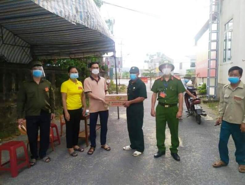 Cách làm hay cần nhân rộng việc đảm bảo lương thực thực phẩm cho người dân trong vùng dịch  -0