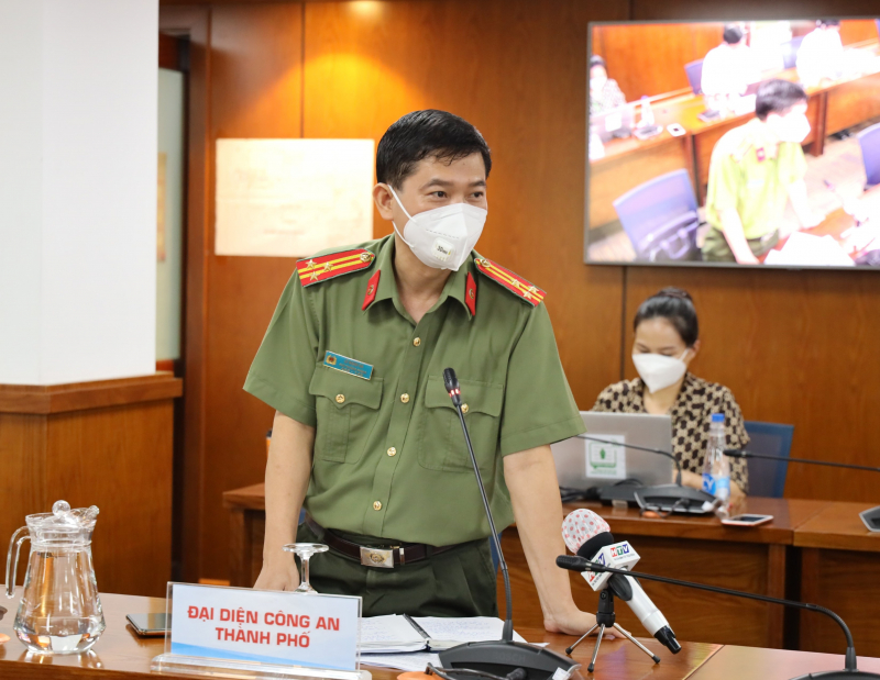 Người dân TP Hồ Chí Minh không cần đổi giấy đi đường sau ngày 6/9 -0