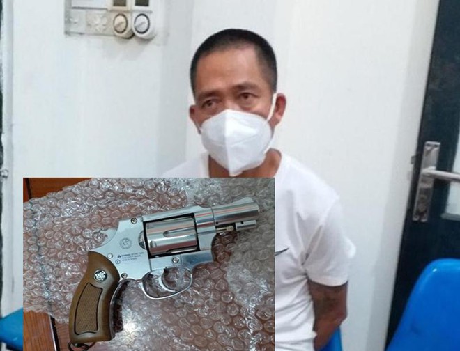 Tạm giữ đối tượng cầm theo súng 