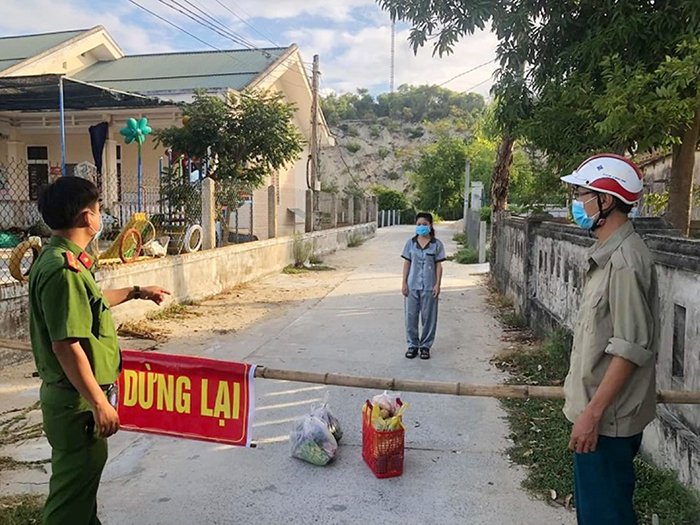 Người dân đồng thuận thực hiện nhiều cách làm hay để phòng, chống dịch -0