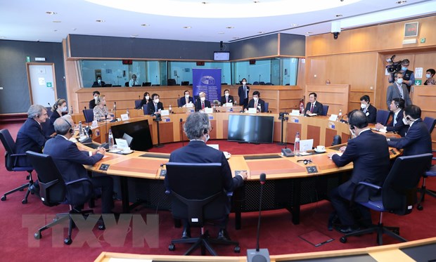 Chủ tịch Quốc hội Vương Đình Huệ hội đàm Chủ tịch Nghị viện châu Âu -0