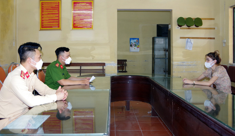 Phát hiện đối tượng tàng trữ ma tuý tại chốt kiểm soát dịch -0