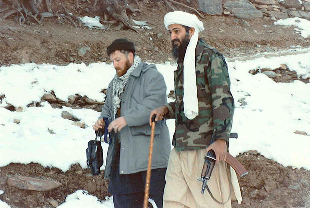 Hé lộ hành trình 9 năm chui lủi của trùm khủng bố Osama bin Laden -0