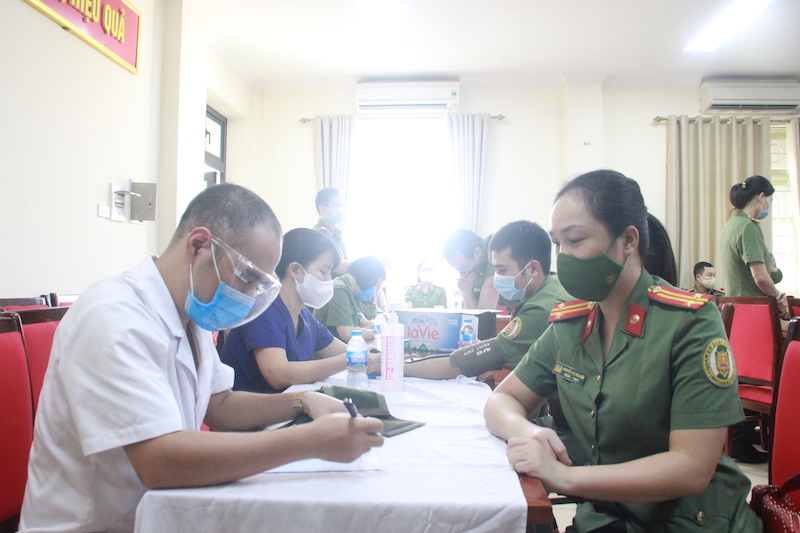 Hiến máu tình nguyện, chung tay đẩy lùi đại dịch COVID-19 -2