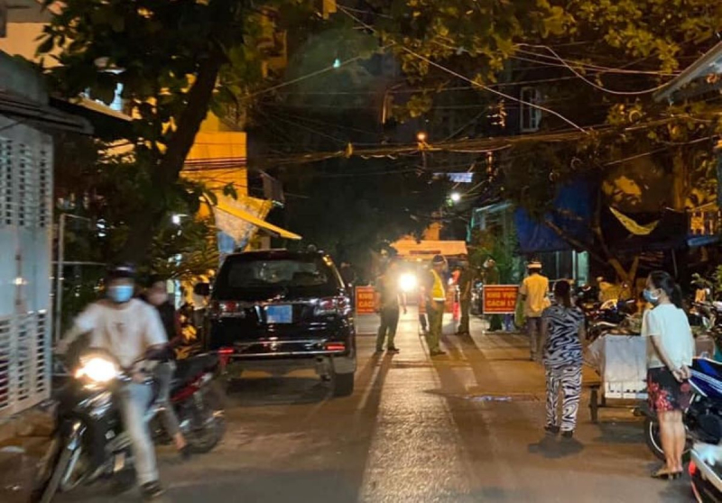 Bình Định: Chống dịch lơ là, Bí thư Đảng ủy và Chủ tịch UBND phường Hải Cảng bị tạm đình chỉ công tác -0